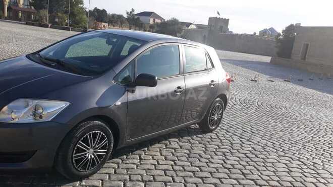 Toyota Auris 2007, 180,000 km - 1.4 l - Bakı