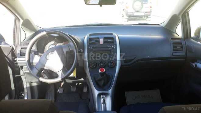 Toyota Auris 2007, 180,000 km - 1.4 l - Bakı