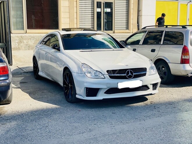 Mercedes CLS 350 2004, 321,231 km - 3.5 l - Bakı