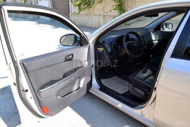 Hyundai i30 2008, 279,000 km - 1.6 l - Bakı