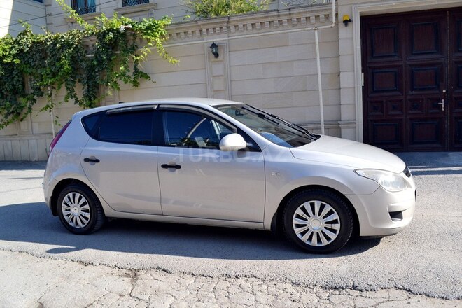 Hyundai i30 2008, 279,000 km - 1.6 l - Bakı