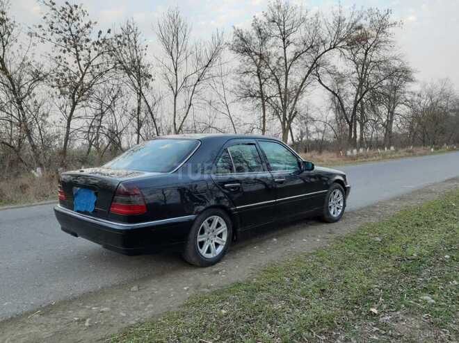 Mercedes C 230 1997, 352,000 km - 2.3 l - Bakı