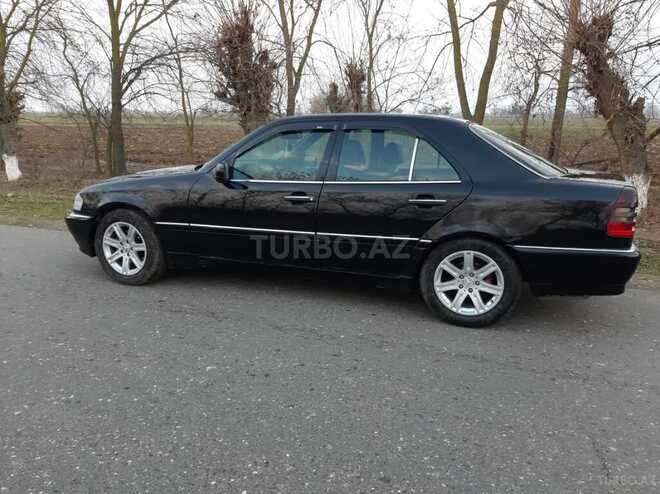 Mercedes C 230 1997, 352,000 km - 2.3 l - Bakı