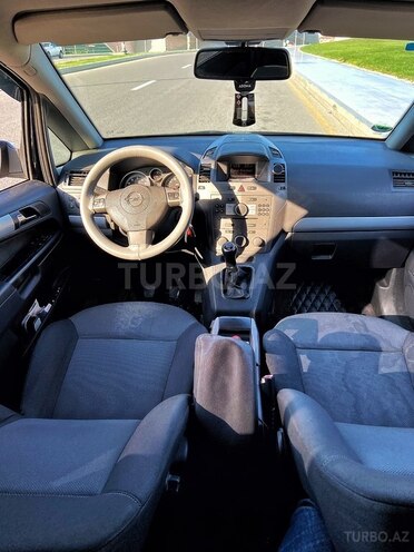 Opel Zafira 2006, 155,000 km - 1.6 l - Bakı
