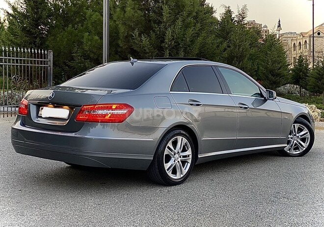 Mercedes E 220 2009, 220,000 km - 2.2 l - Bakı