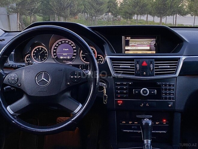 Mercedes E 220 2009, 220,000 km - 2.2 l - Bakı