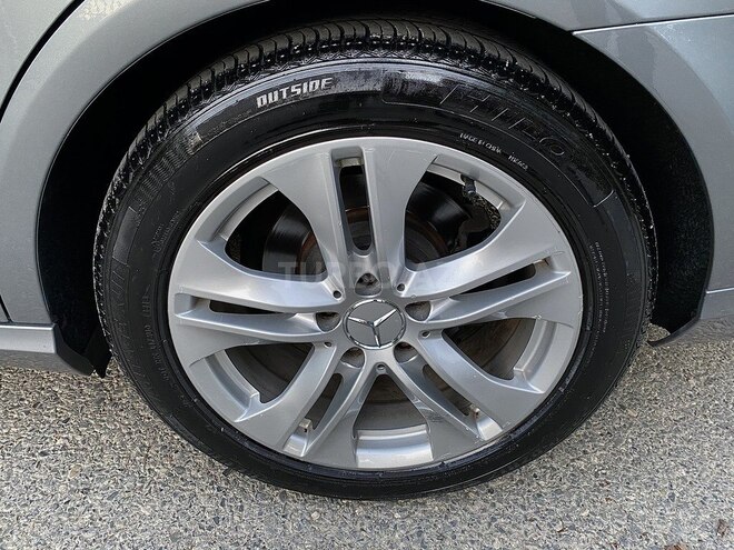 Mercedes E 220 2009, 220,000 km - 2.2 l - Bakı