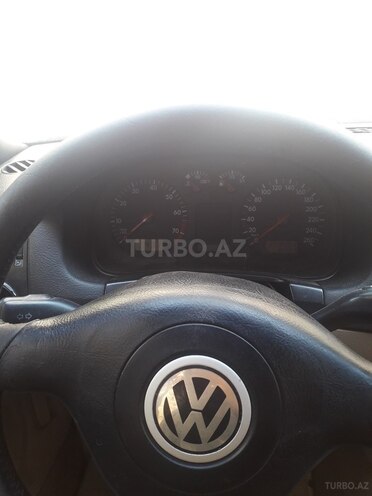 Volkswagen Bora 1999, 220,000 km - 1.8 л - Bakı