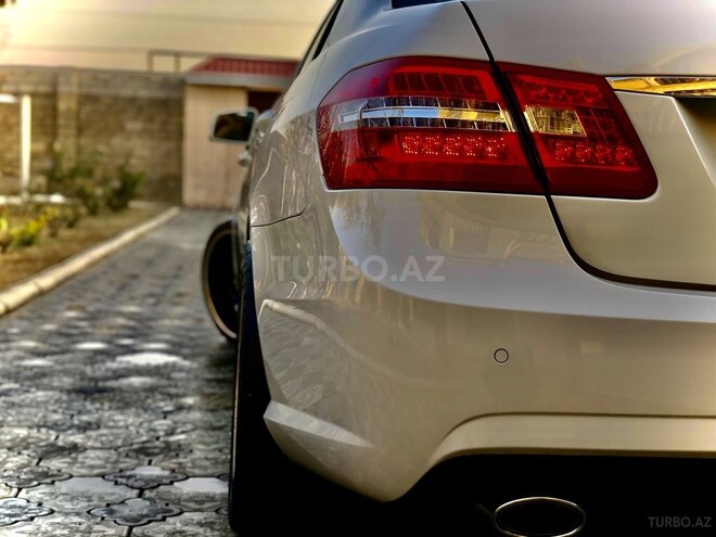 Mercedes E 220 2010, 173,000 km - 2.2 l - Bakı