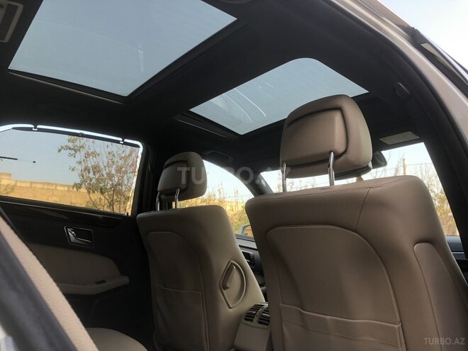 Mercedes E 220 2010, 173,000 km - 2.2 l - Bakı