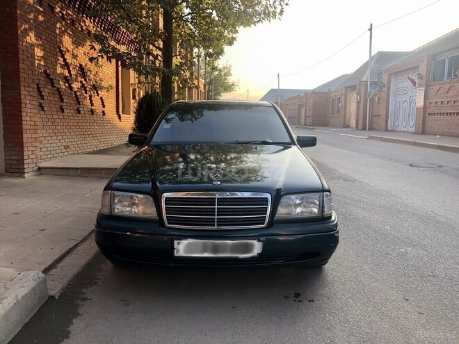 Mercedes C 180 1996, 267,000 km - 1.8 l - Gəncə