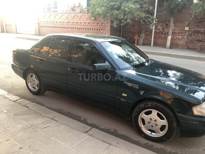 Mercedes C 180 1996, 267,000 km - 1.8 l - Gəncə