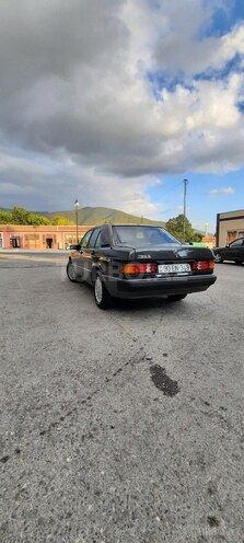 Mercedes 190 1992, 246,300 km - 2.0 l - Şəki
