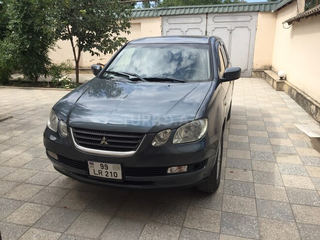 Mitsubishi Airtrek 2002, 328,000 km - 2.0 l - Bakı