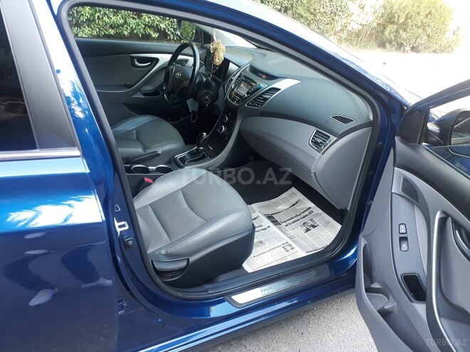 Hyundai Elantra 2014, 104,500 km - 1.8 l - Bakı