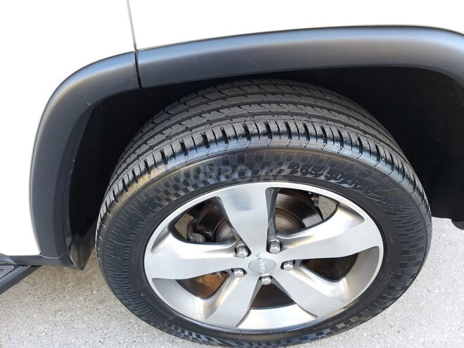 Jeep Grand Cherokee 2013, 199,000 km - 3.6 l - Bakı