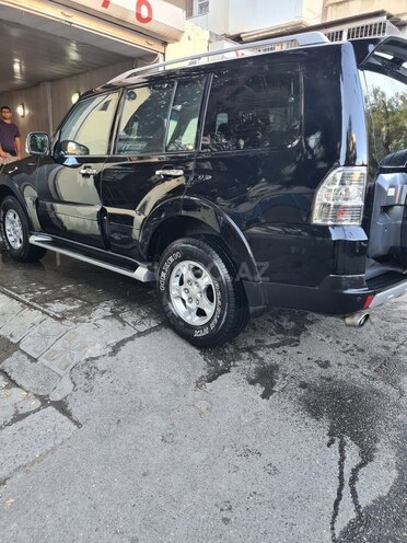 Mitsubishi Pajero 2007, 207,000 km - 3.0 l - Bakı