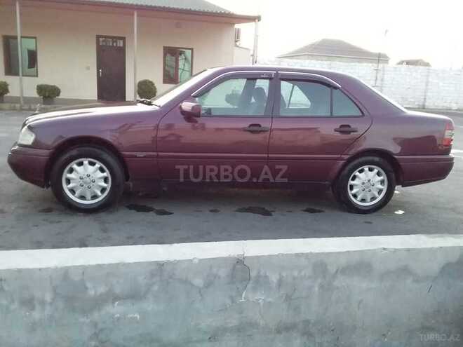 Mercedes C 200 1995, 210,000 km - 2.0 л - Bakı
