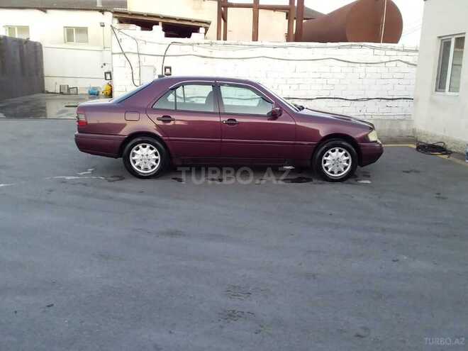 Mercedes C 200 1995, 210,000 km - 2.0 л - Bakı