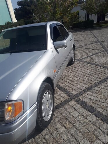 Mercedes C 220 1994, 414,500 km - 2.2 л - Bakı