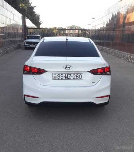 Hyundai Accent 2018, 125,000 km - 1.6 l - Bakı