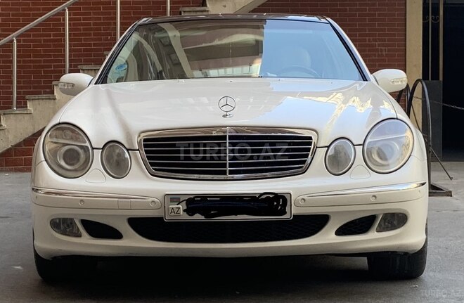 Mercedes E 320 2003, 200,000 km - 3.2 l - Bakı
