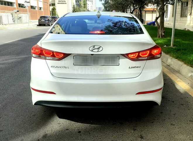 Hyundai Elantra 2016, 62,000 km - 2.0 l - Bakı