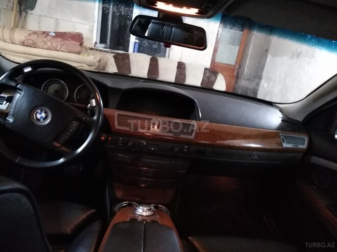 BMW 745 2002, 358,000 km - 4.4 l - Bakı