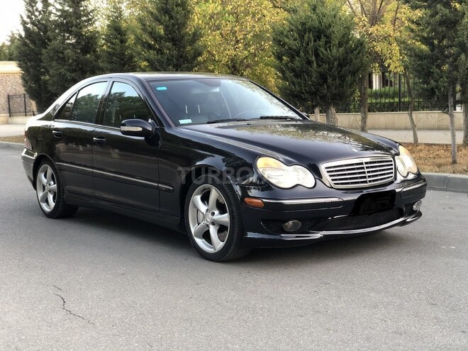 Mercedes C 250 2005, 246,000 km - 2.5 l - Sumqayıt