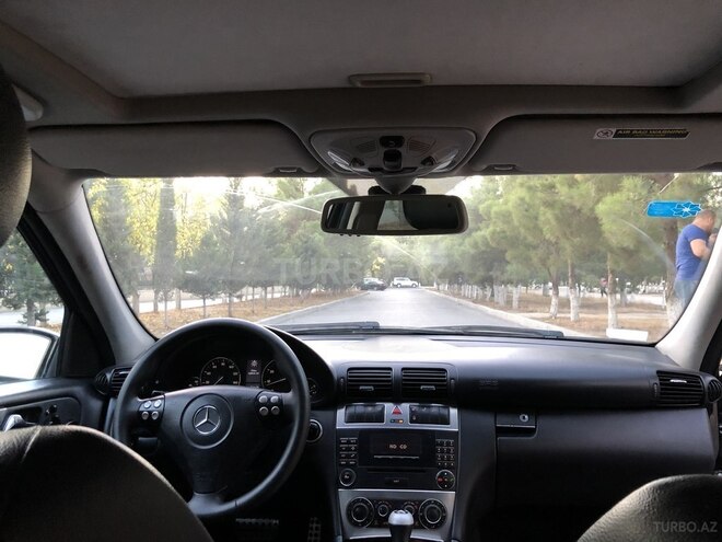 Mercedes C 250 2005, 246,000 km - 2.5 l - Sumqayıt