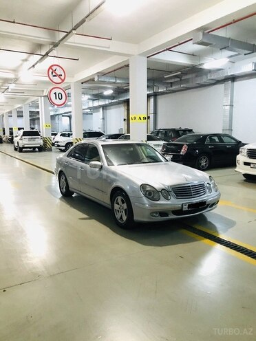 Mercedes E 320 2003, 207,000 km - 3.2 l - Bakı