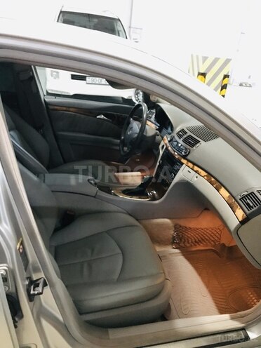 Mercedes E 320 2003, 207,000 km - 3.2 l - Bakı