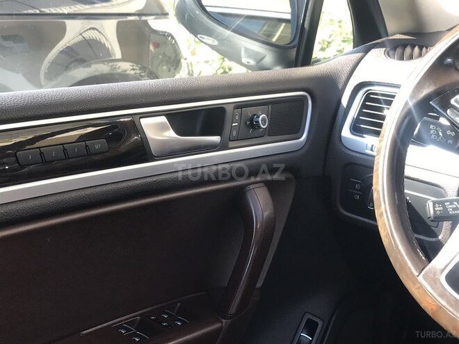 Volkswagen Touareg 2013, 179,000 km - 2.0 л - Bakı