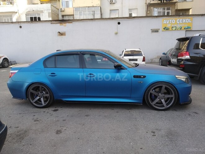 BMW 545 2004, 330,000 km - 4.4 л - Bakı