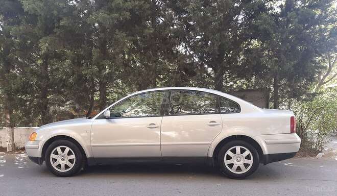 Volkswagen Passat 1999, 380,000 km - 1.8 l - Bakı