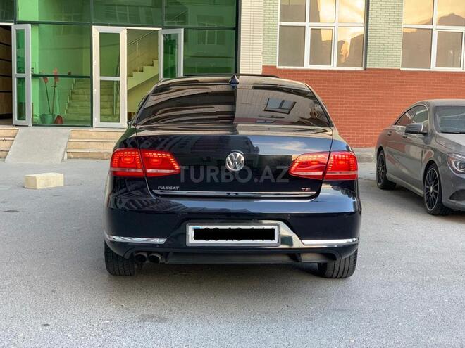 Volkswagen Passat 2014, 178,000 km - 1.8 л - Bakı