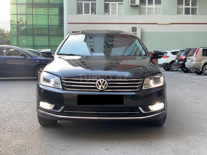Volkswagen Passat 2014, 178,000 km - 1.8 л - Bakı