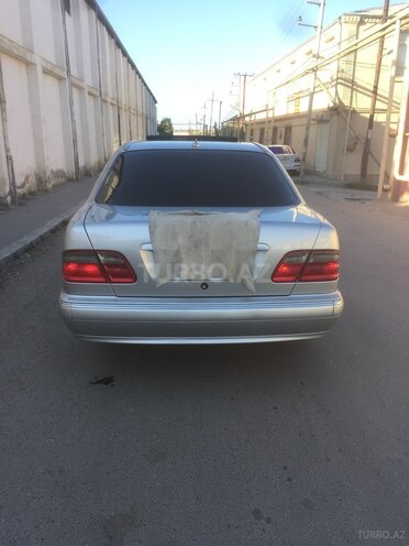 Mercedes C 240 2000, 216,700 km - 2.4 l - Bakı