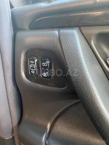Mercedes E 270 2001, 420,000 km - 2.7 l - Bakı