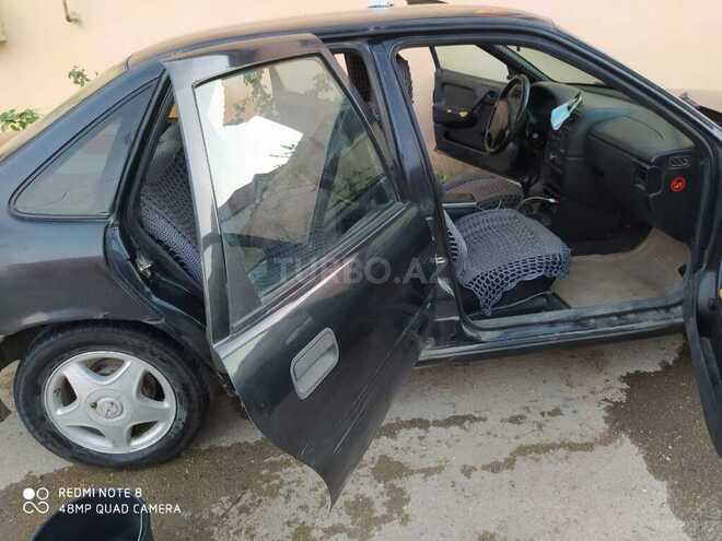 Opel Vectra 1994, 451,578 km - 1.7 l - Bakı