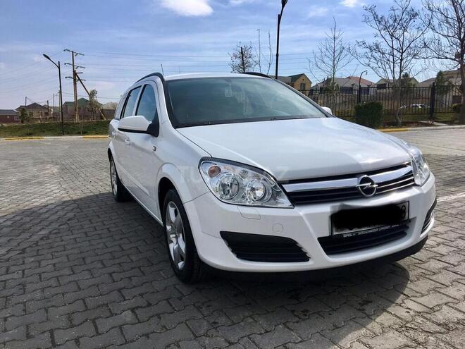 Opel Astra 2007, 175,000 km - 1.4 л - Bakı