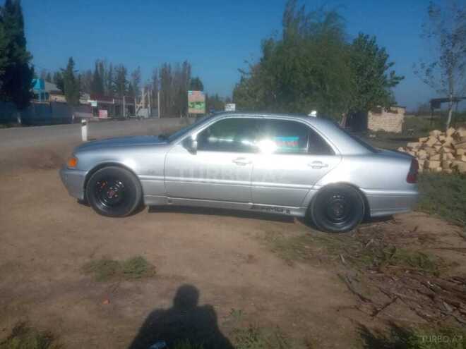 Mercedes C 220 1999, 467,898 km - 2.2 l - İmişli