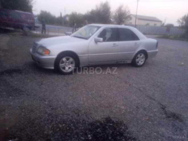 Mercedes C 220 1999, 467,898 km - 2.2 l - İmişli