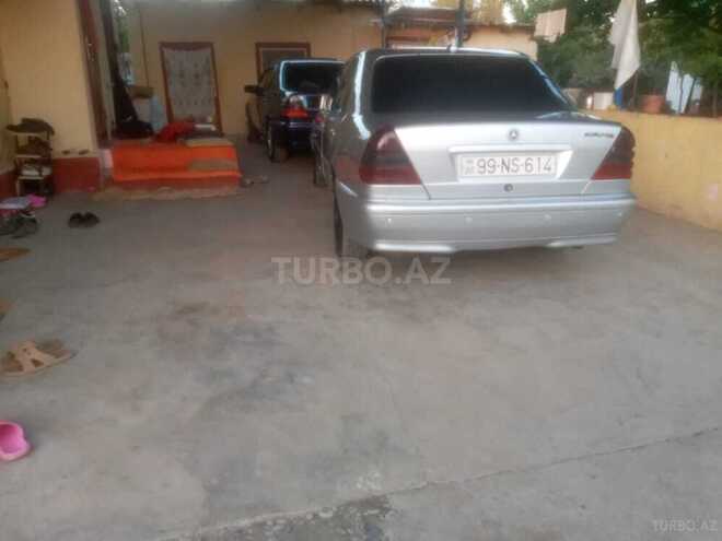 Mercedes C 220 1999, 467,898 km - 2.2 l - İmişli