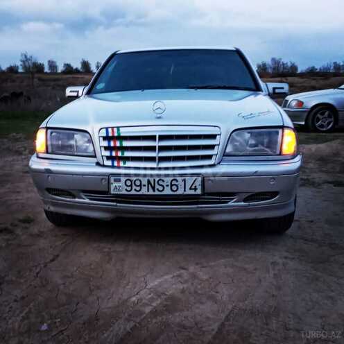 Mercedes C 220 1999, 467,898 km - 2.2 l - İmişli