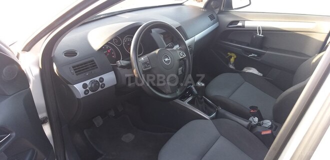 Opel Astra 2006, 183,000 km - 1.4 l - Bakı