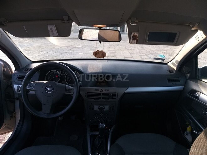 Opel Astra 2006, 183,000 km - 1.4 l - Bakı