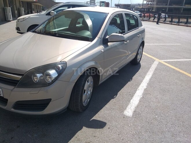Opel Astra 2006, 183,000 km - 1.4 l - Bakı