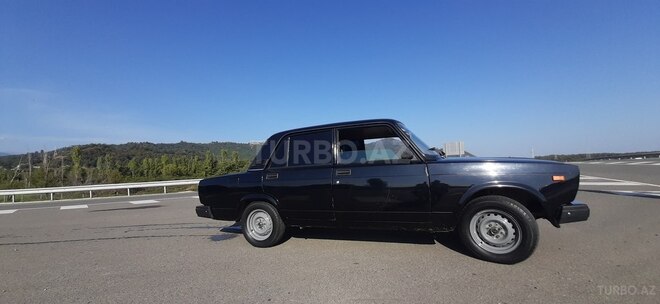 LADA (VAZ) 2107 2010, 98,000 km - 1.6 l - Lerik