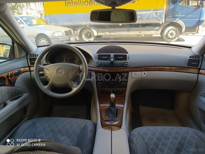 Mercedes E 240 2002, 318,231 km - 2.6 l - Bakı